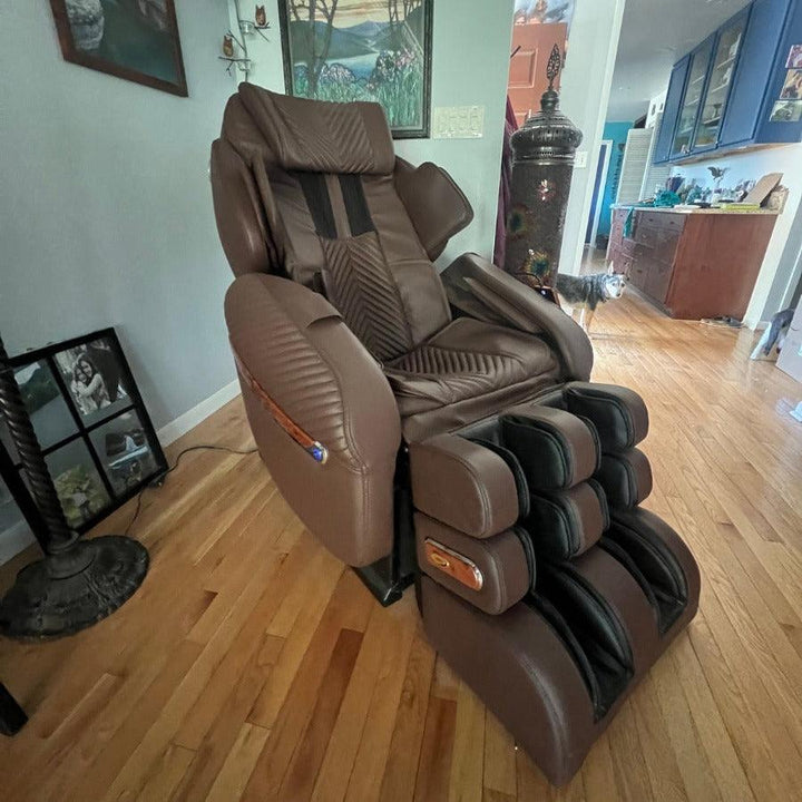 Luraco i9 Max Special Edition Massage Chair - Open Box - Wish Rock Relaxation