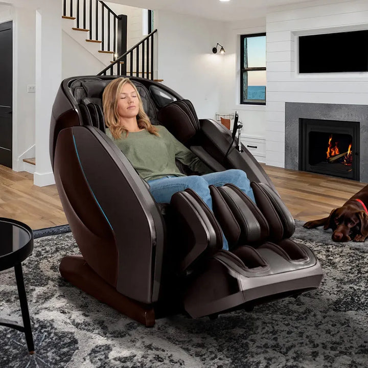 Kyota Hatsumei M900 4D AI Massage Chair - Lifestyle 