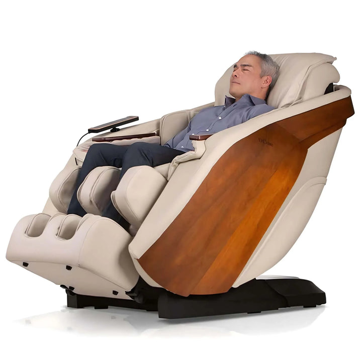 D.Core Stratus-JP Massage Chair - Massage Chair With Person