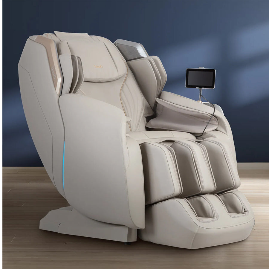 Osaki Atlas XL 4D Massage Chair Lifestyle image from Wish Rock Relaxation