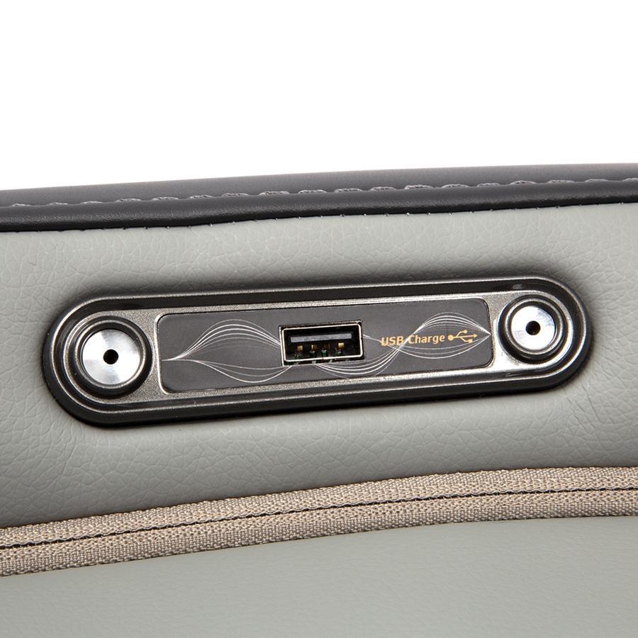 Osaki OS-Pro Admiral II Massage Chair closeup of USB port where you can plug your mobile phone and charge it while enjoying your time on the char.